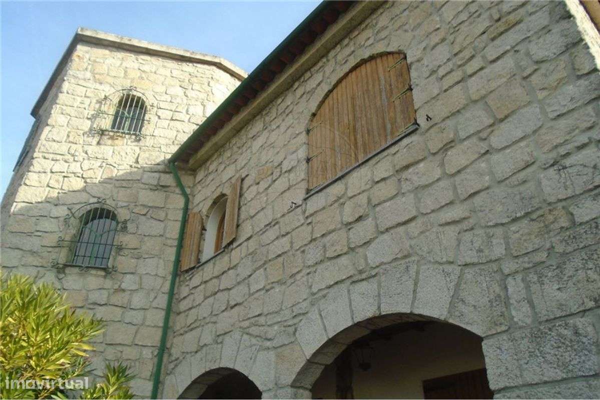 MORADIA COM PISCINA - Grande imagem: 5/50