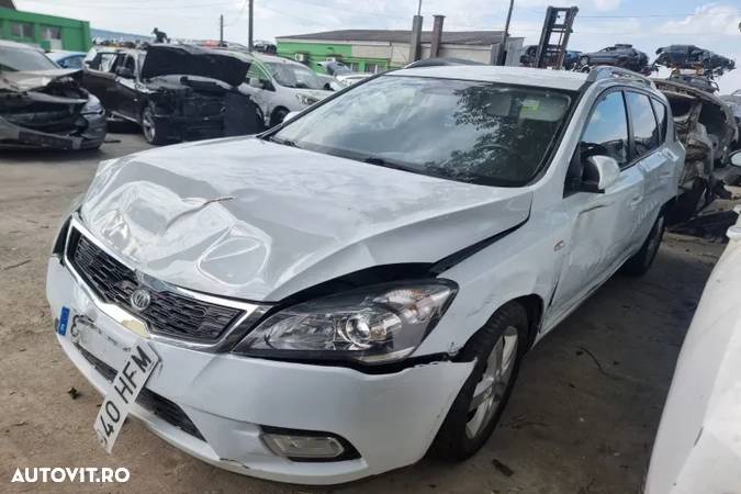 dezmembrez dezmembrari Kia ceed 2012 facelift  motor 1.6crdi d4fb  128cp usa portiera stanga dreapta fata spate planetara cutie de viteze 6 trepte jante r16 injector turbina hyundai i30 - 8