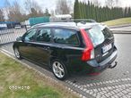 Volvo V50 D2 Momentum - 14