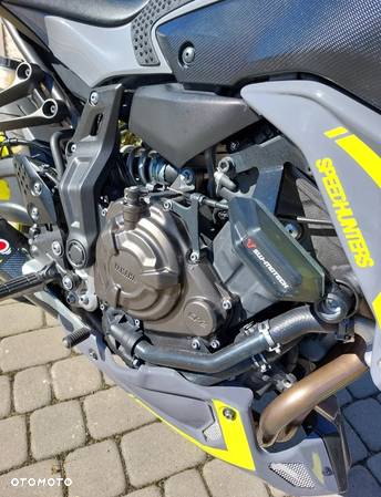 Yamaha MT - 16