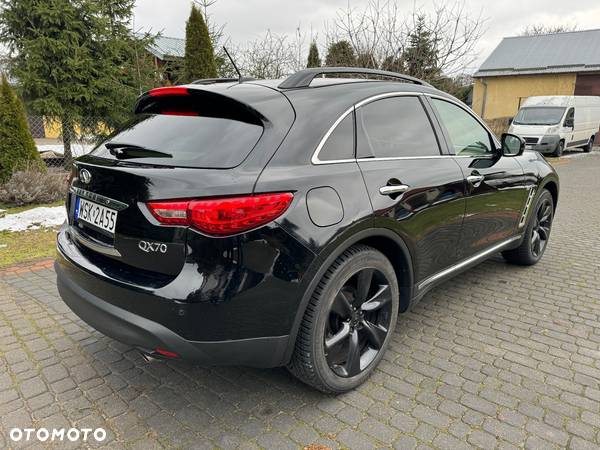 Infiniti QX70 3.7 S Premium - 6