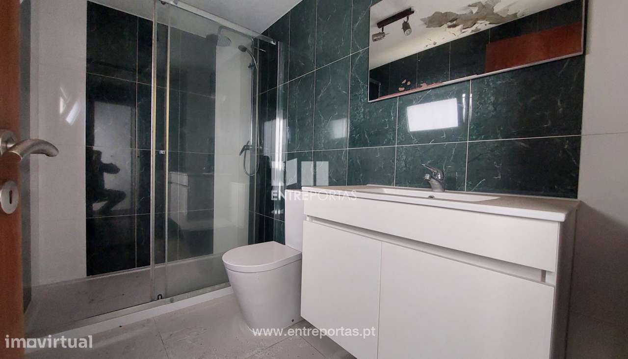 Venda de moradia V3 em pedra de 2 pisos, Darque, Viana do Castelo - Grande imagem: 5/27