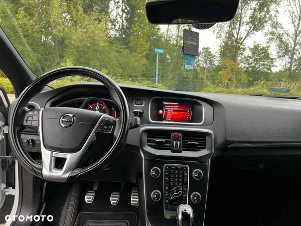 Volvo V40 - 9