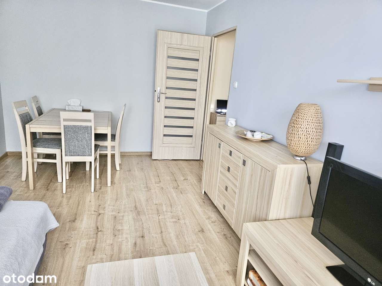 os. Jagiellońskie po remoncie z wyposażeniem-7