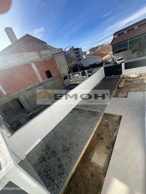 Moraria T3+1 Geminada na Abóboda / Possibilidade Piscina-32