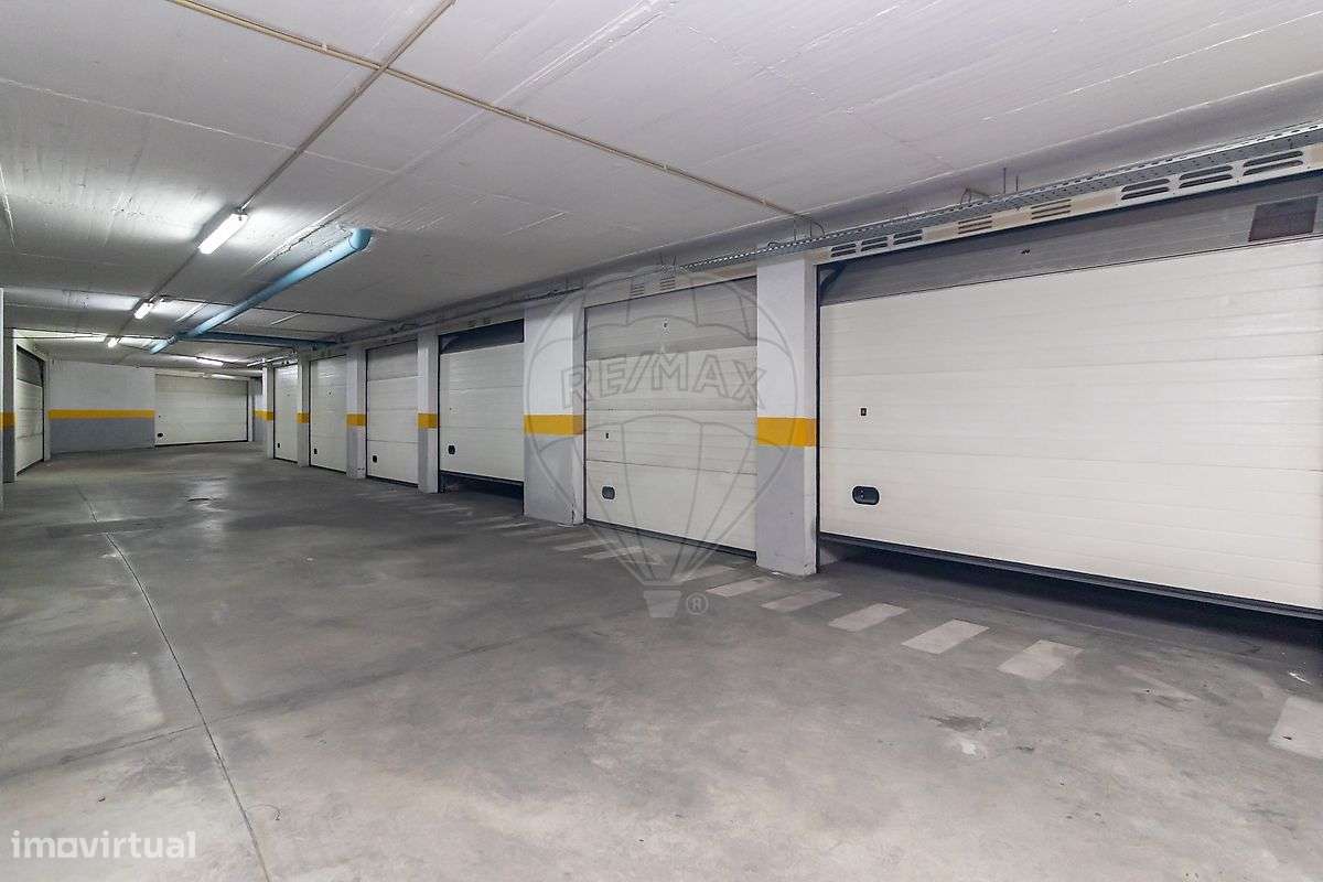 Garagem  para arrendamento - Grande imagem: 5/8