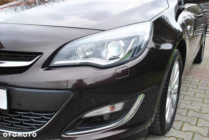 Opel Astra 2.0 CDTI DPF Sports Tourer Automatik Innovation - 11