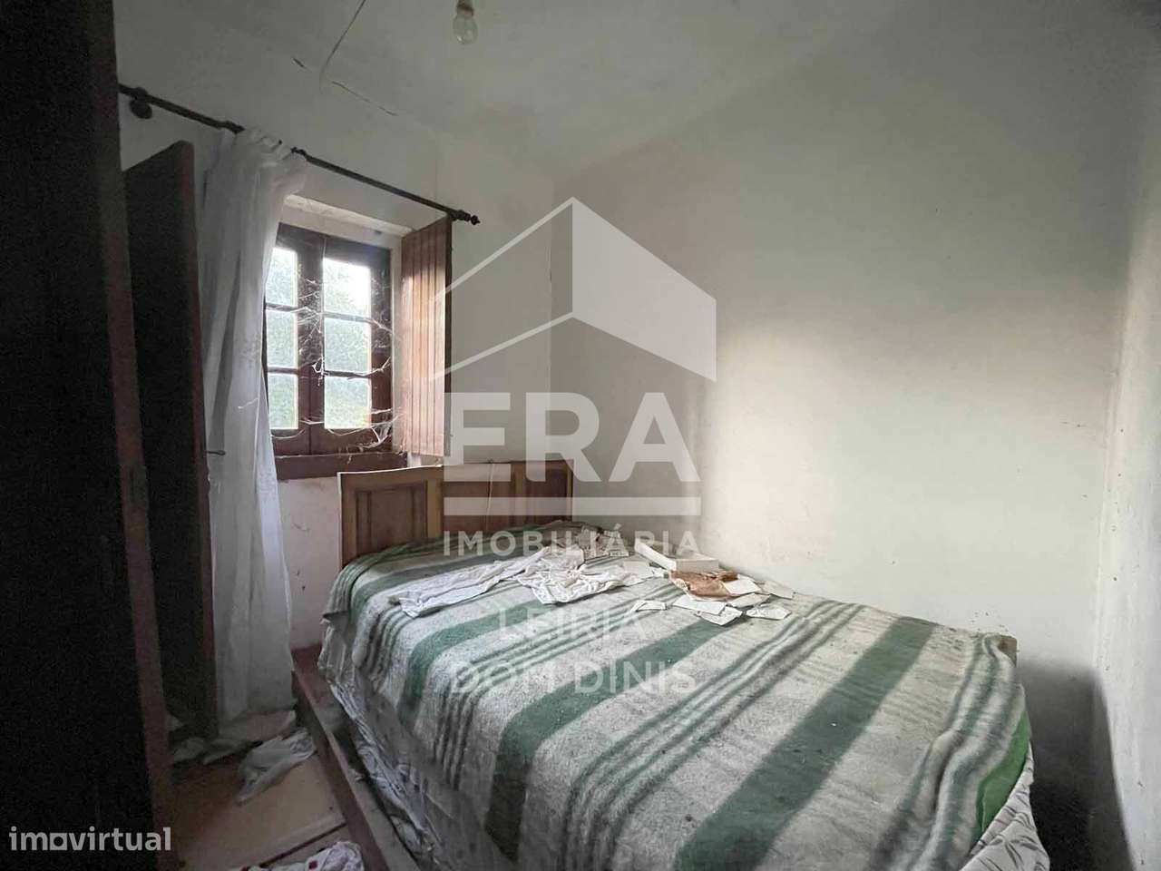 Moradia T3 em Ferreira do Zêzere implantada num terreno com 1000 m2-2