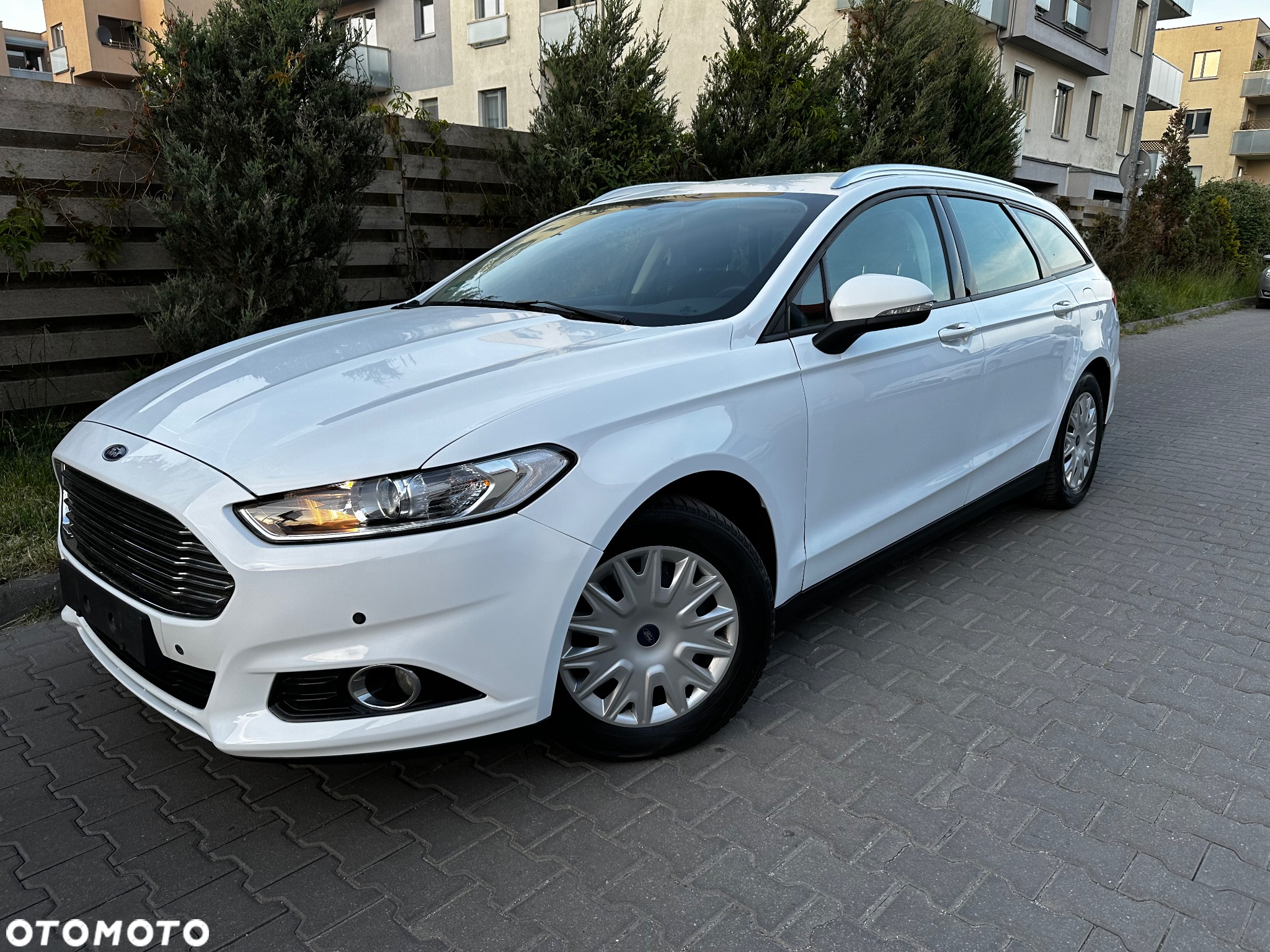 Ford Mondeo 1.5 EcoBoost Edition - 13