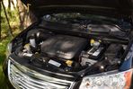 Chrysler Town & Country 3.6 Touring - 6