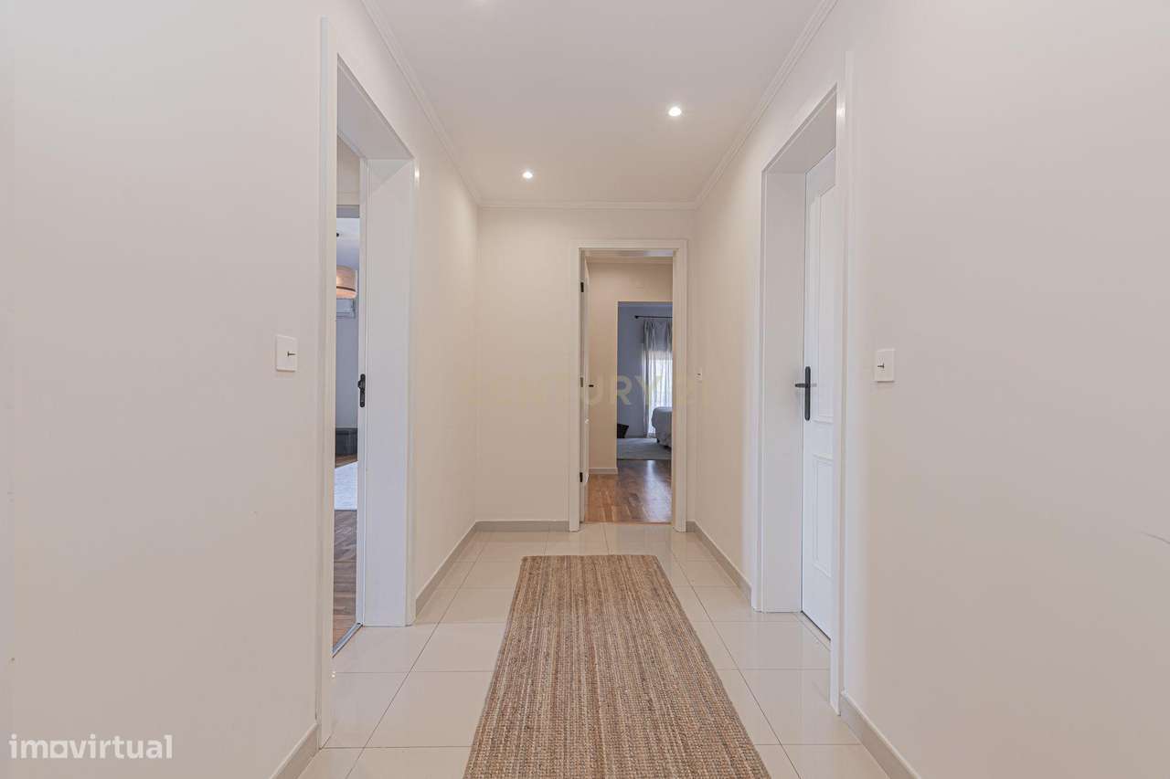 Apartamento T3 com 240 m2 área bruta - Charneca da Caparica - Grande imagem: 4/44