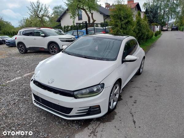 Volkswagen Scirocco 2.0 TDI Blue Motion Technologie GTS - 2