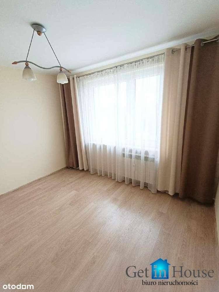 2 pokoje, balkon ul. Szkolna, do wejścia-4