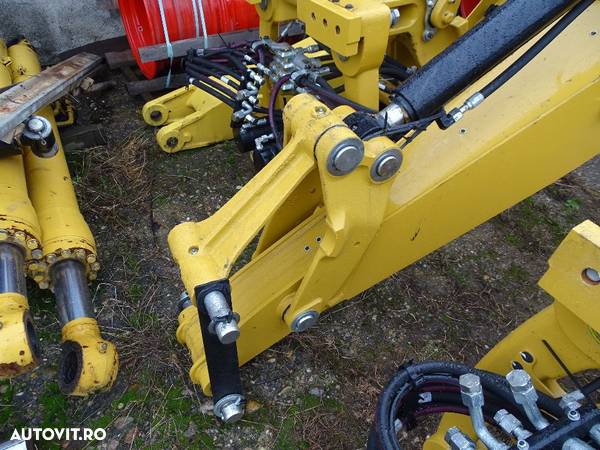 Brat  buldoexcavator Caterpillar 428 F2 , Nou - 7