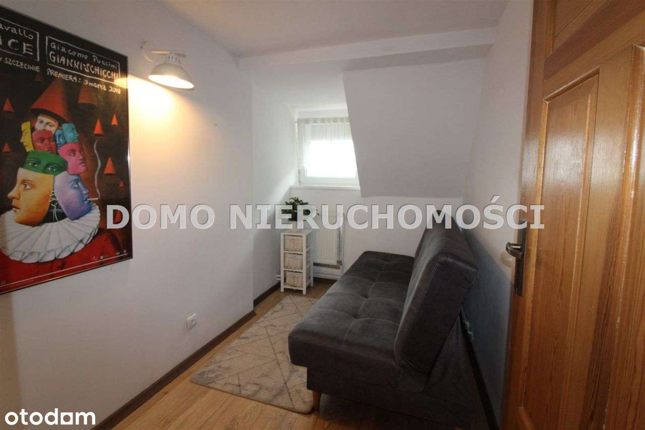 Dom wolnostojący*budynek gospodarczy*działka 1372-19