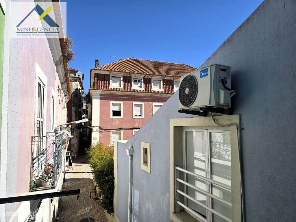 Prédio com 4 frações junto à Av. Luisa Todi em Setúbal - Grande imagem: 3/20