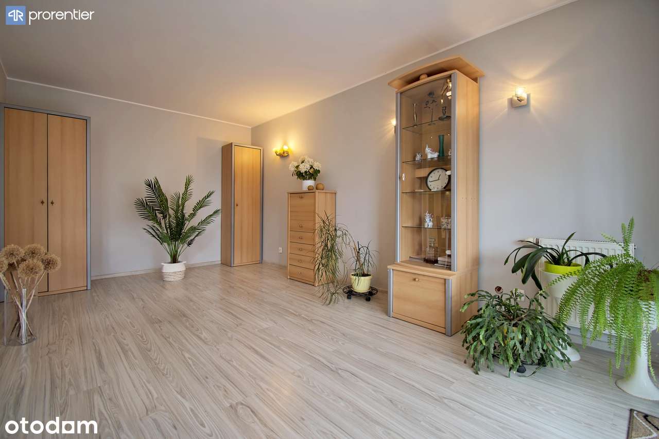 Komfortowe, dwustronne i jasne mieszkanie - BEZ PROWIZJI !!!-8