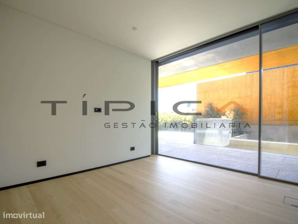 Moradia LUXO Condomínio Privado-42