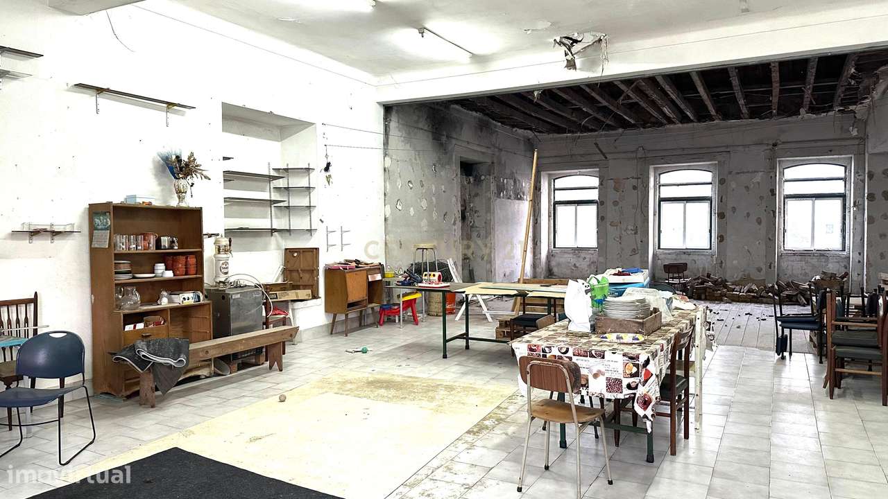 Dois Prédios para investimento | Charneca do Lumiar | Lisboa - Grande imagem: 5/18