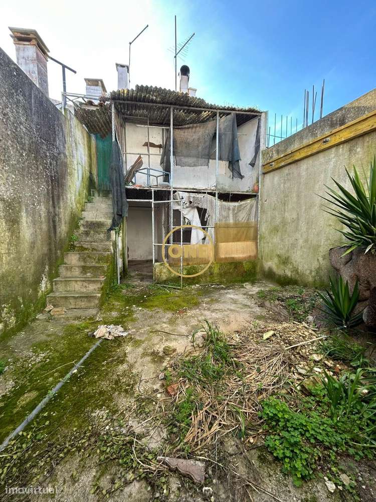 Excelente Moradia T5 em Salvaterra de Magos-45