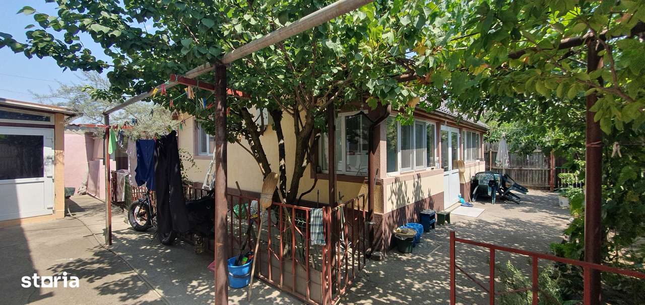 Doua corpuri de case bariera - Imagine principală: 3/20