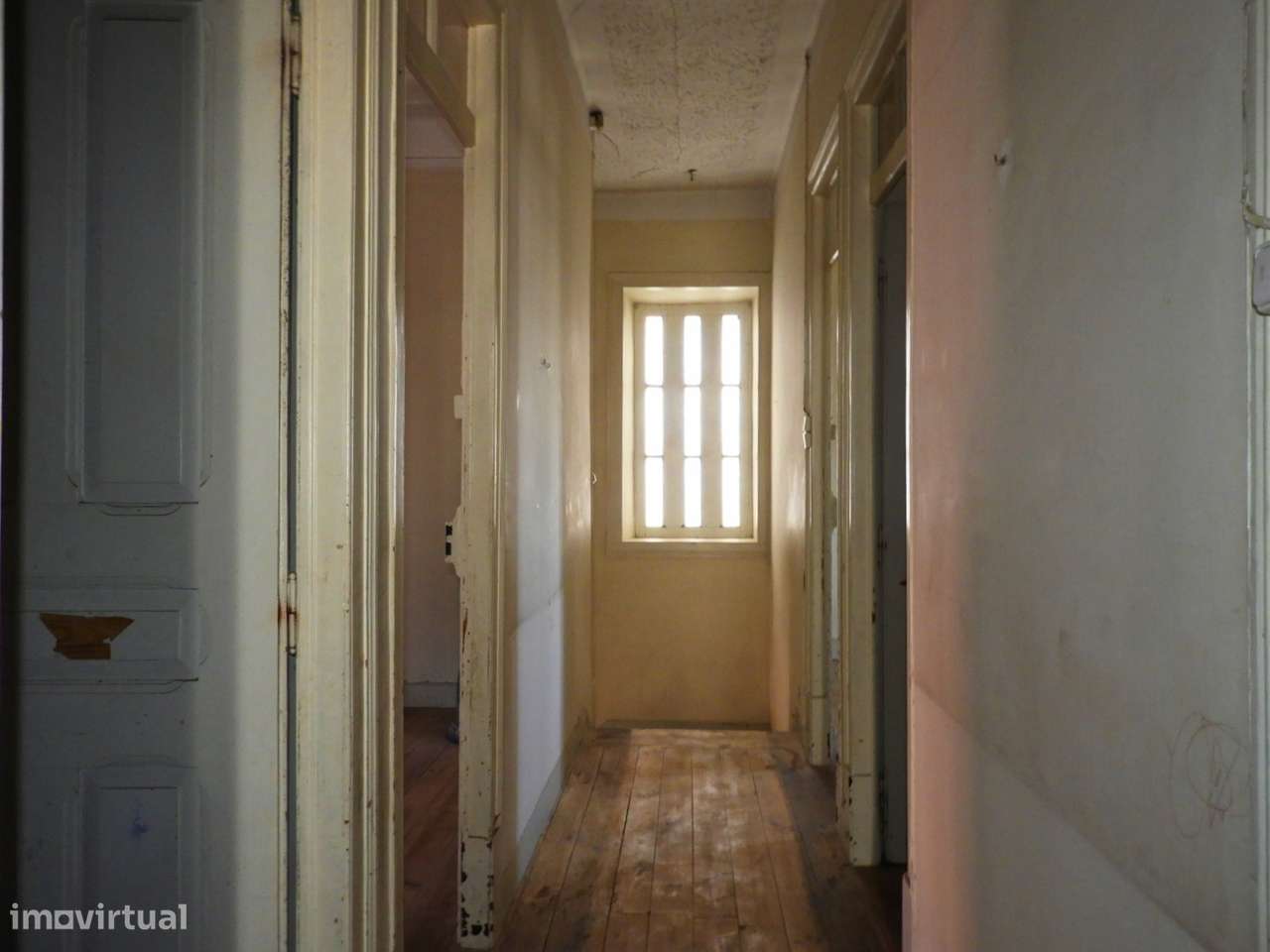 Prédio no Centro  Cidade - Oportunidade Investimento - Grande imagem: 4/22