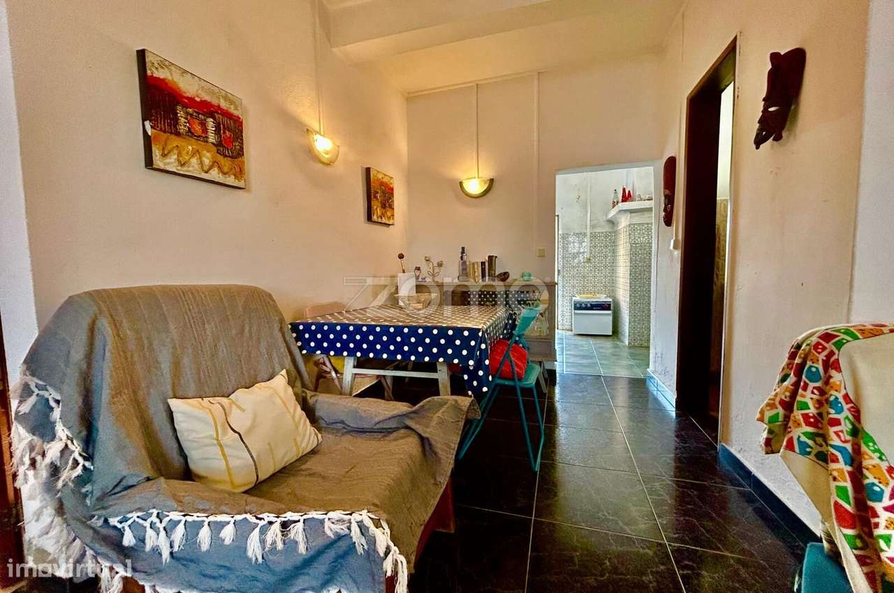 Moradia T2 S. Francisco da Serra - Grande imagem: 5/18