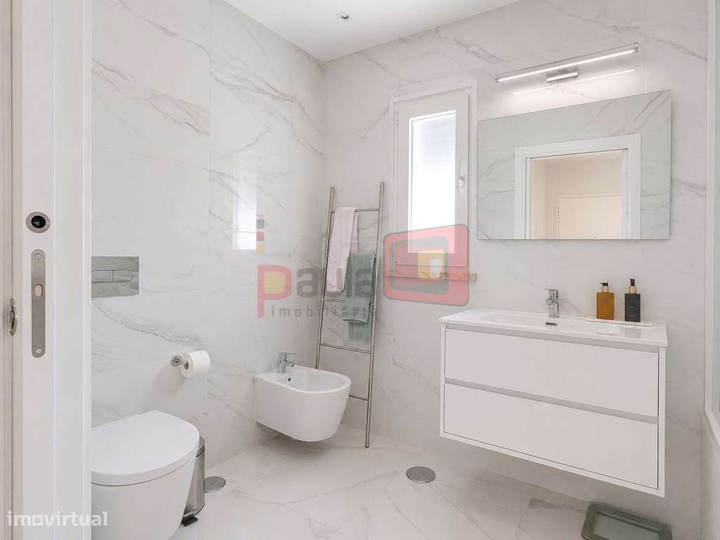 T2 + 1 DUPLEX SEMI-NOVO MONTIJO-5