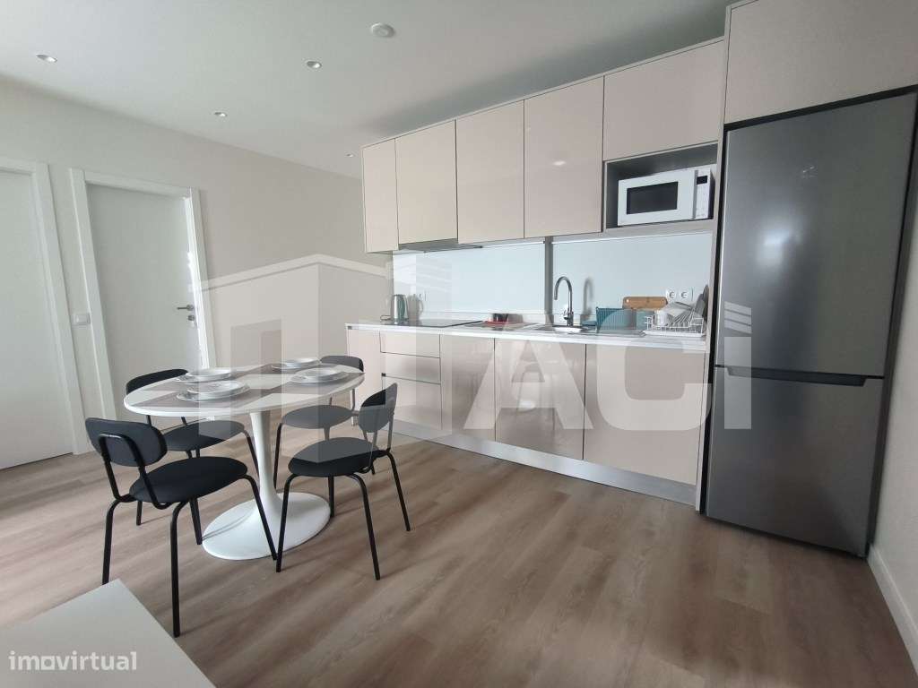 Apartamento Novo para 4 ESTUDANTES totalmente mobilado e equipado -... - Grande imagem: 4/15