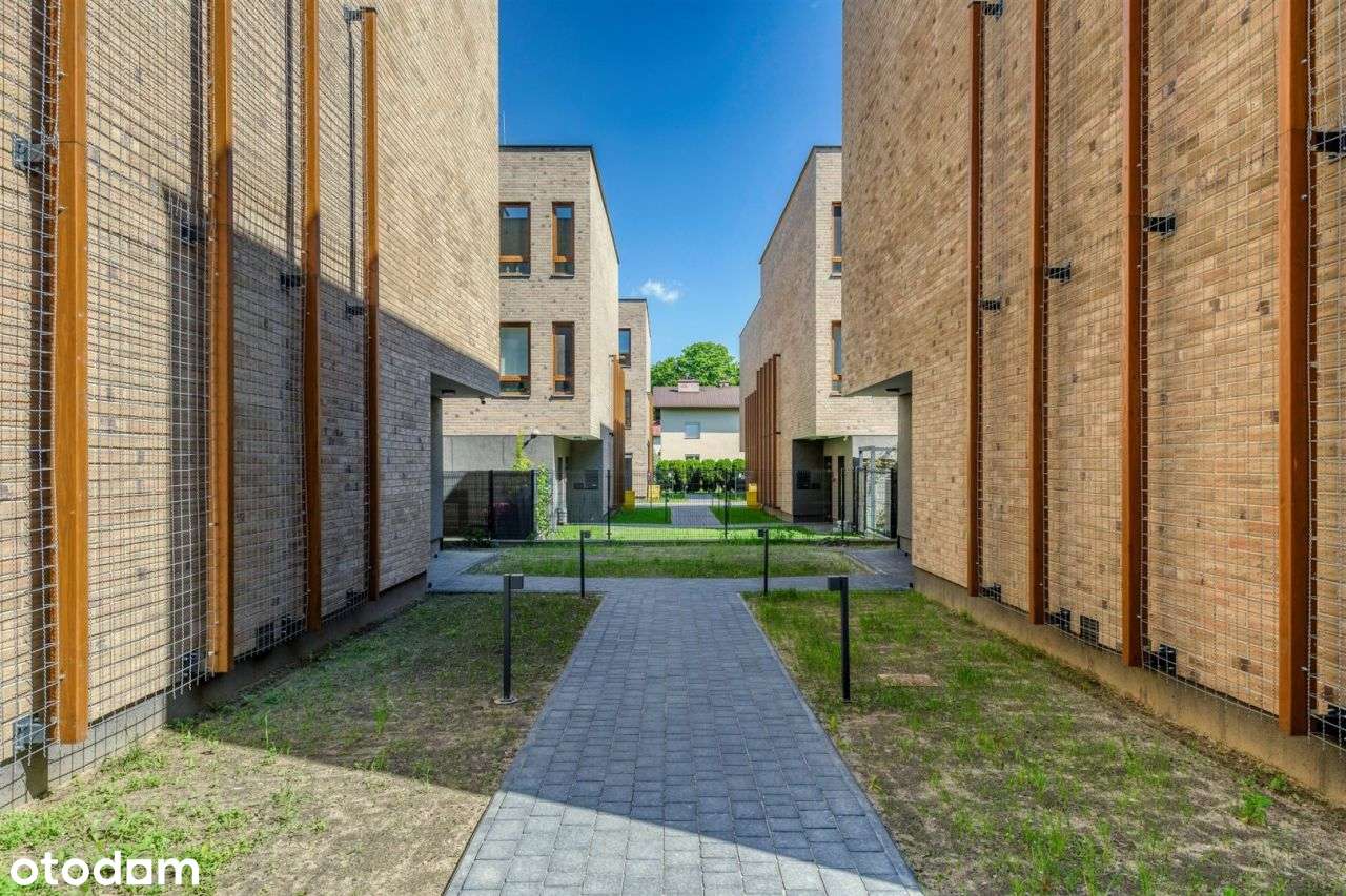 Jedna stacja Skm-ki a dużo piękniejsza okolica!-18