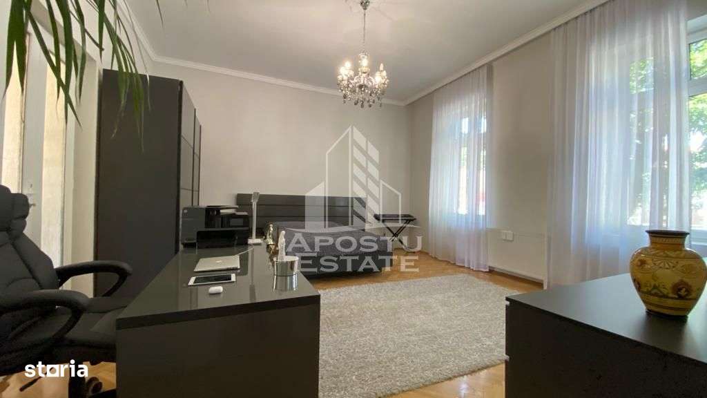 SAD cu 3 camere + spatiu comercial la demisol, - Imagine principală: 2/18