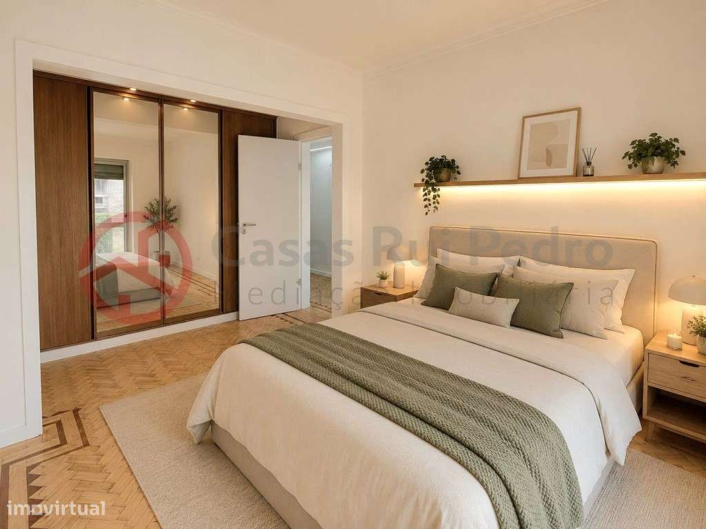 Apartamento T2 remodelado em Foros de Amora-17