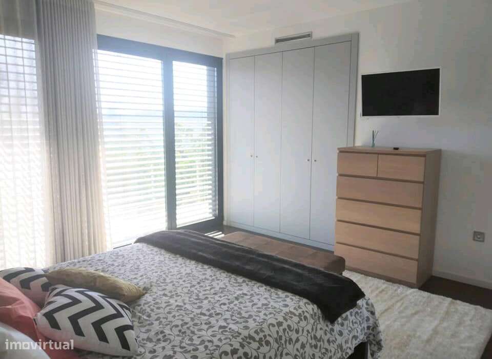 Apartamento, 470 m², Celeirós, Aveleda e Vimieiro - Grande imagem: 3/9