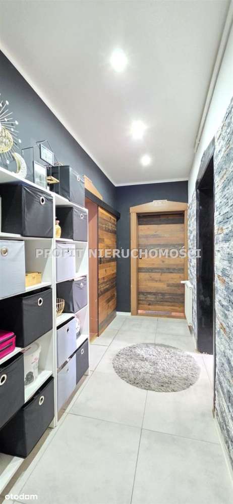 Komfortowe, przestronne mieszkanie w centrum-16