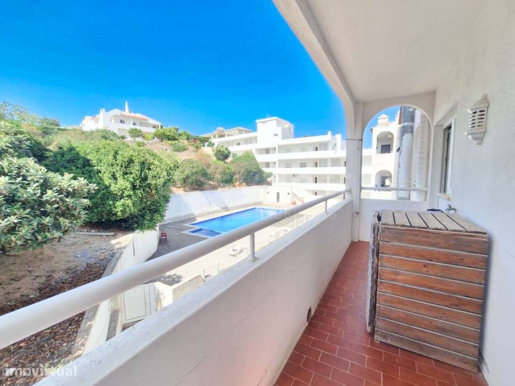 Apartamento T1 no Coração de Carvoeiro Piscina e a 2 min a pé da Praia