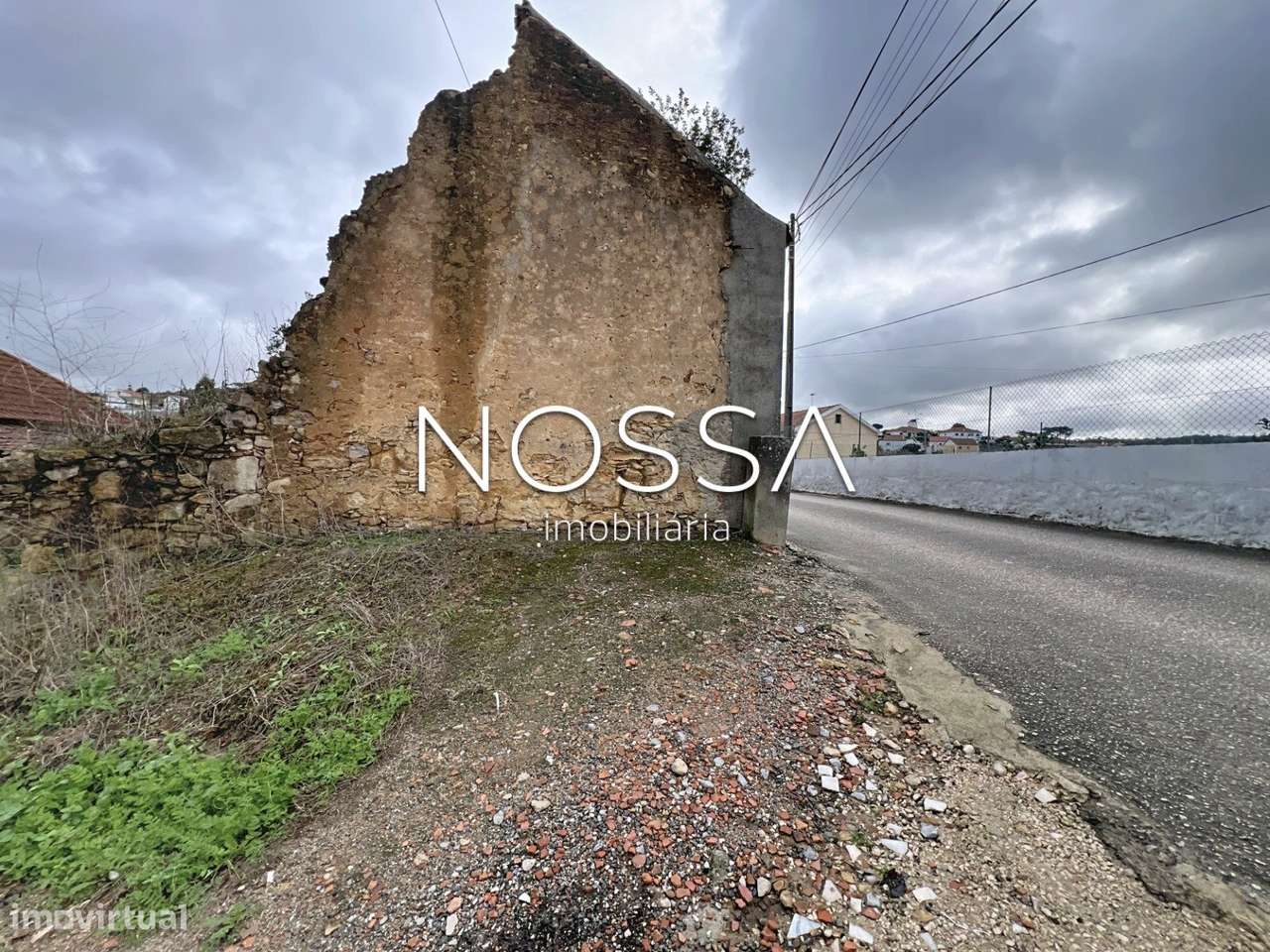Ruína com 60m² | Terreno urbano | Sobral da Abelheira – Mafra-30