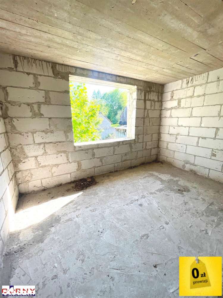 Dwa domy, duża działka, możliwa zamiana !!!-19