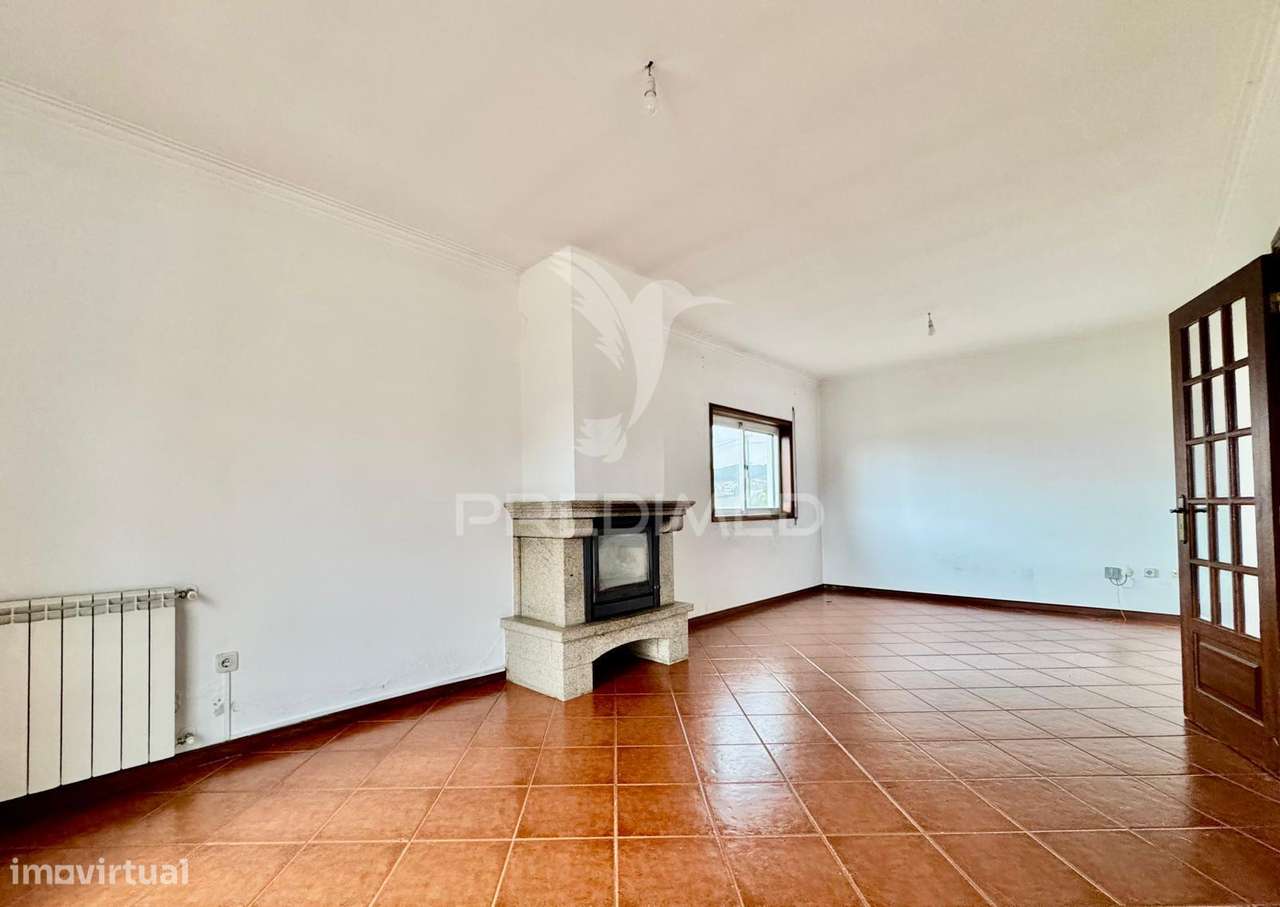 MORADIA T3+1 DE GAVETO - SÃO MARTINHO SANDE  GUIMARÃES - Grande imagem: 4/29