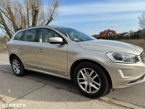 Volvo XC 60 D4 AWD Summum - 2