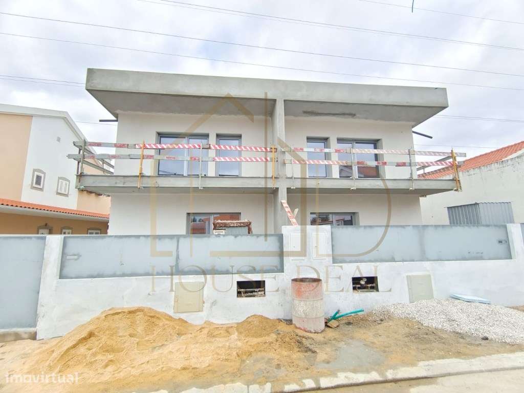 Moradia T3 Com Pergola Pinhal Do General Fernao Ferro