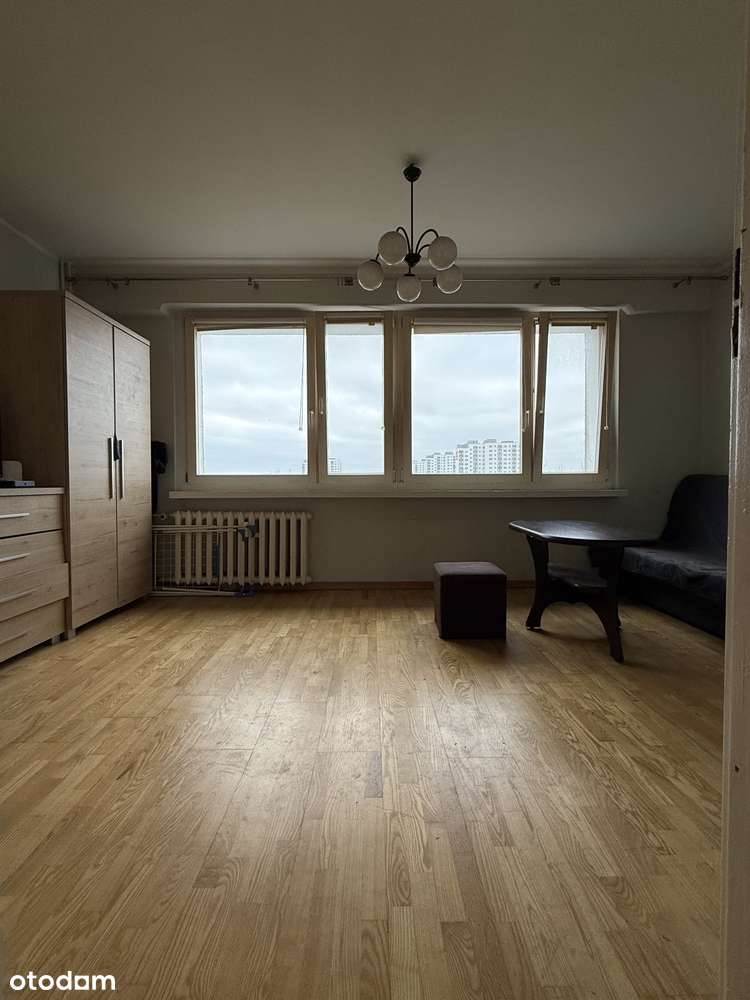 Kawalerka z osobną kuchnią i ładnym widokiem - Pełny obrazek: 2/9