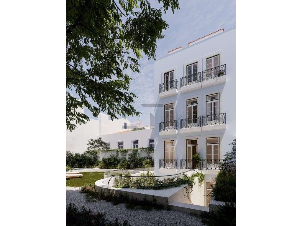 Charmoso Apartamento T1 em Prédio com Pátio e Piscina Comum, para V... - Grande imagem: 2/16