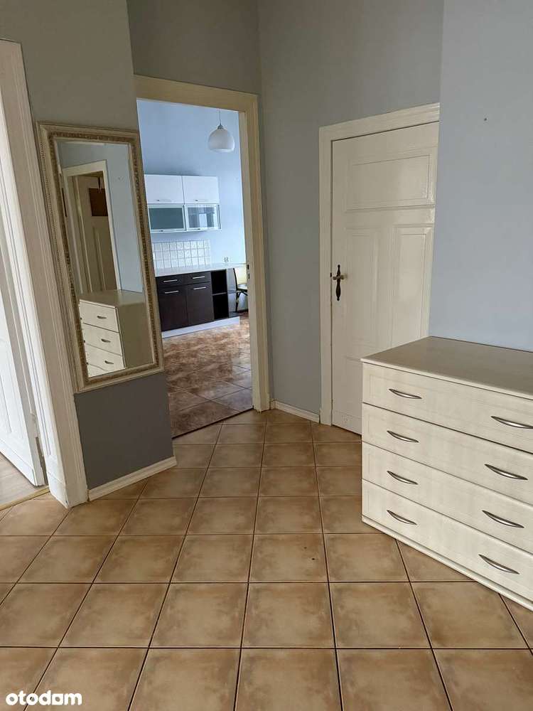 Przestronne 4-pokojowe mieszkanie z balkonem - Pełny obrazek: 5/6