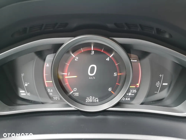 Volvo V40 CC D3 Drive-E Momentum - 20