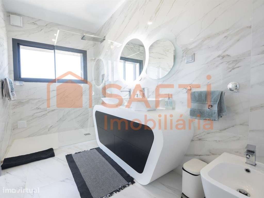 Moradia à venda em Pêra-22