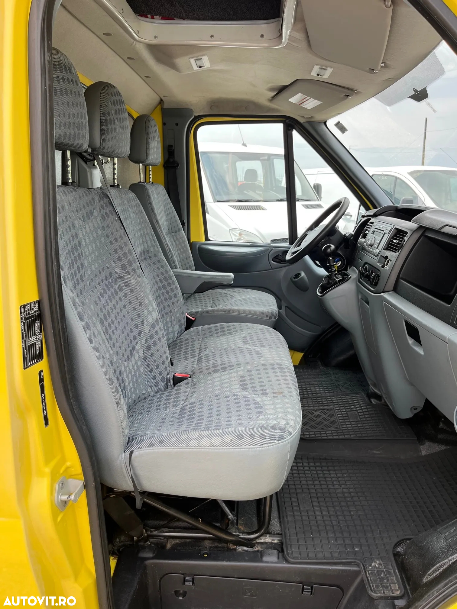 Ford Transit - 6