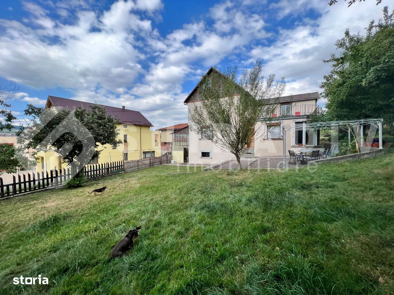 Casa de vanzare, cu 5 camere, in zona Grigorescu, Cluj Napoca