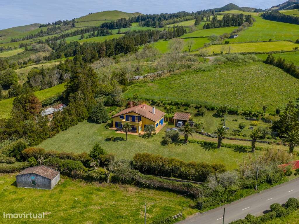 Refúgio Exclusivo com Vista Panorâmica Sobre o Atlântico - Costa Su...-51