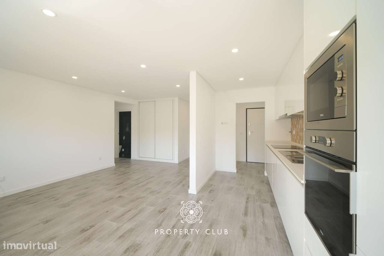 Apartamento T3 semi-novo na Urbanização Val Flores – Pinhal Novo-16