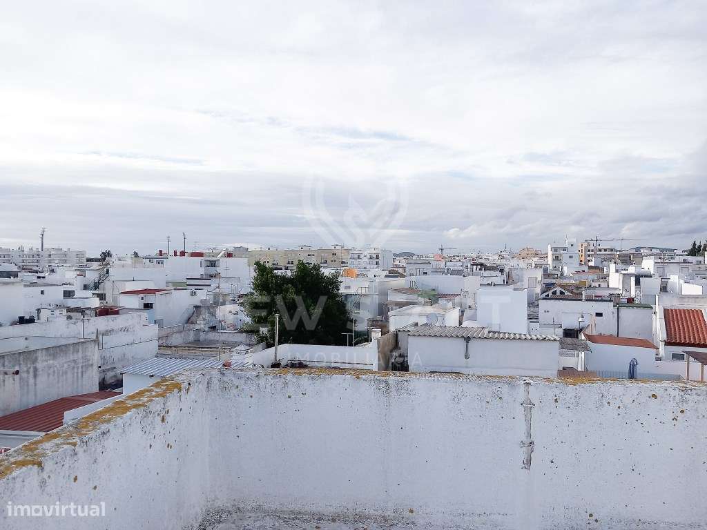Moradia T2+1 com terraços na baixa de Olhão - Grande imagem: 5/13